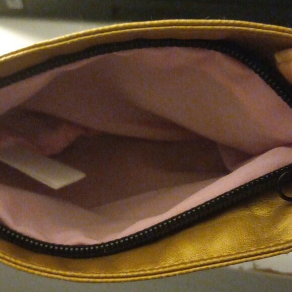 Mattel Barbie "Dolled-Up" Black & Gold Zippered Makeup Cosmetic Bag - Picture 3 of 5